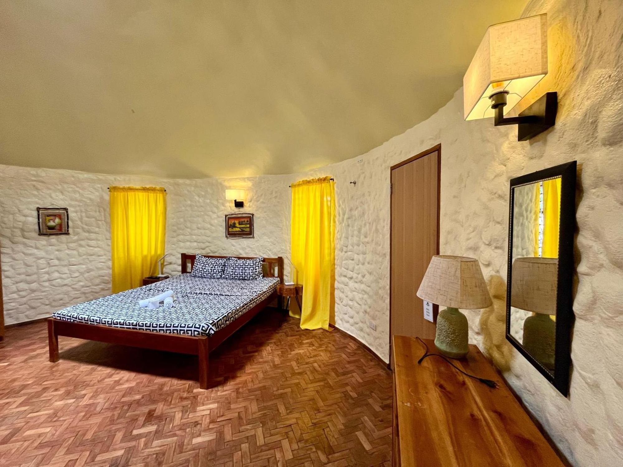 Midnite Inn ปางเลา ภายนอก รูปภาพ